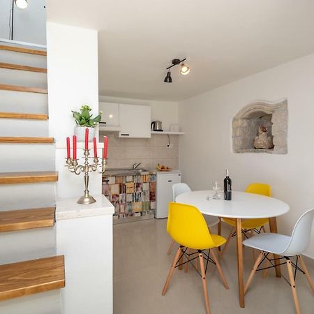 Apartman Skuribanda Трогир Екстериор снимка