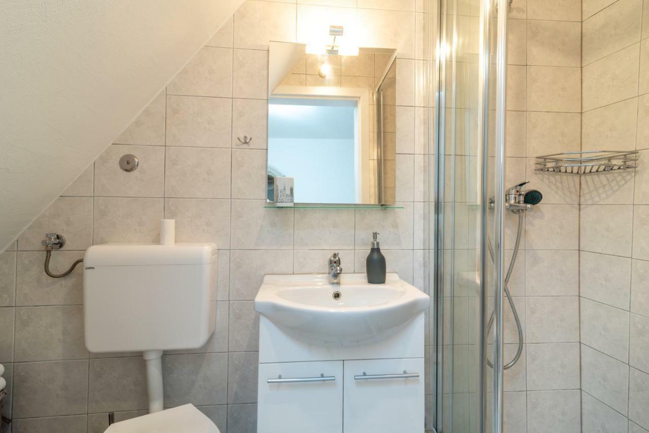 Apartman Skuribanda Трогир Екстериор снимка